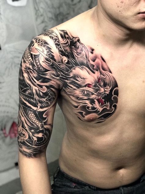 Dragon Tattoo On Chest, Dragon Tattoo Shoulder, Koi Dragon Tattoo, Dragon Tattoo Chest, Pola Jaket, Dragon Tattoo Arm, Dragon Head Tattoo, Tattoo On Chest, Koi Tattoo Design