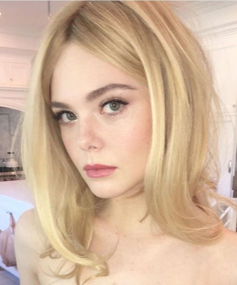 I Heart Radio, Pics Of Celebrities, Ellie Fanning, Heart Radio, Fanning Sisters, Dakota And Elle Fanning, Elle Fanning, Just Girl Things, Beauty Queens