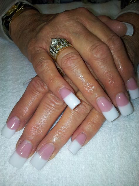 Loving this style. Very different from what im used too. But sometimes a change is good. Might do this next Deep French Square Nails, Ugly Nails, Book Nails, Designed Nails, Nails Tech, Flared Nails, Mexican Nails, Flare Nails, Perfect Hands