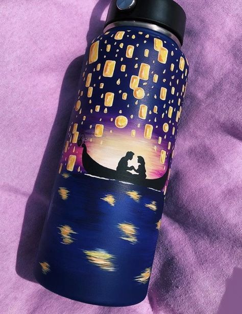 Hydroflask Painting, Cute Hydroflask, Hydro Painting, Painted Flask, Flask Art, Custom Hydro Flask, Water Bottle Art, Hydro Flask Bottle, Creative Shoes