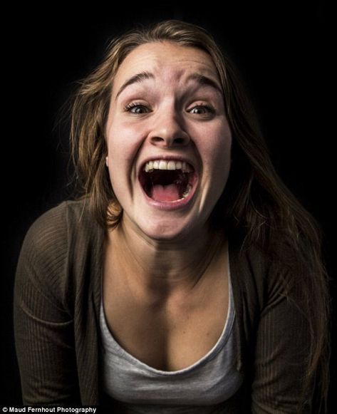 Andrea, 19: 'Proud to be happy. Proud to be human. Proud of my laughter. Proud to be a woman' Portrait Expression, Expressions Photography, Laughing Face, Portrait Reference, Women Laughing, Intimate Photos, Foto Art, Portrait Images, Face Expressions