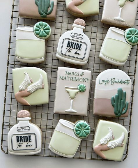 Booze Cake, Cowgirl Cookies, Bachelorette Cookies, Sugar Cookie Icing, 33rd Birthday, Bridal Shower Cookies, Custom Cookie, Bachelorette Themes, Bachelorette Trip