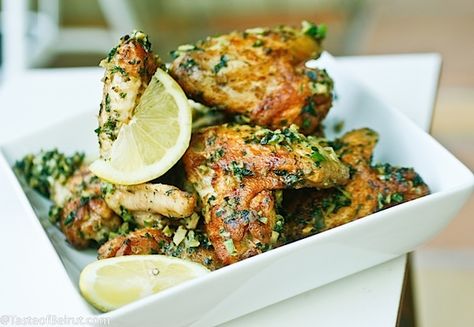 Wings... Lebanese-style! Iraqi Recipes, Food Arabic, Arabic Food Recipes, Lebanese Chicken, Egyptian Arabic, Herbed Chicken, Spicy Wings, Arabic Recipes, Grilled Chicken Wings