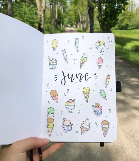 Bullet Journal Tools, Bullet Journal Monthly Spread, Bullet Journal Cover Ideas, Bullet Journal Paper, Bullet Planner, Nice Weather, Floral Drawing, Bullet Journal Themes, Bullet Journal Writing