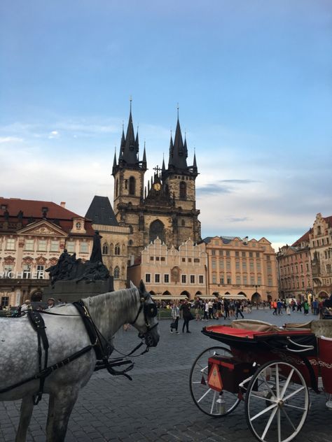 A summer afternoon in Prague- exploring the Old Town Square #prague #aesthetic #europebucketlist #czechrepublic Chez Republic Aesthetic, Prague Old Town Square, Summer In Prague, Prague Aesthetic Vintage, Town Square Aesthetic, Old Europe Aesthetic, Prague Landscape, Czech Republic Aesthetic, Prague Summer