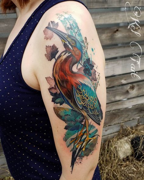 I loved tattooing this green heron for Dani! Approx 8/8.5hrs over 2 sessions.  Im at @logansquaretattoo in Chicago for all of 2019 - get in… Green Heron Tattoo, Wildlife Tattoo Sleeve, Tail Tattoo, Heron Tattoo, Wildlife Tattoo, Neo Tattoo, Heron Bird, Green Heron, Bird Tattoos