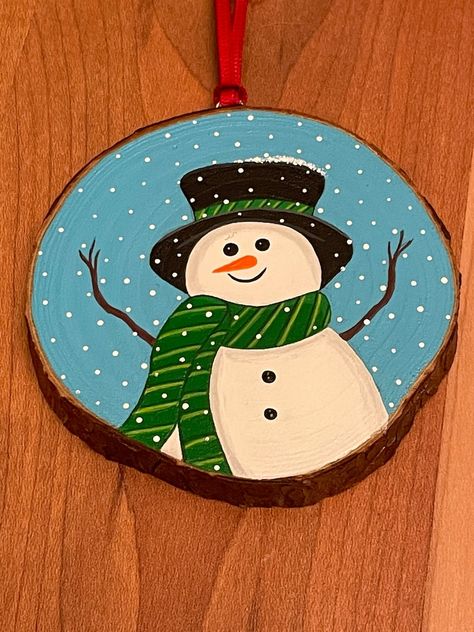 Wood Slice Ornament | Etsy Christmas Decorations House, Christmas Decoration House, Kids Christmas Decorations, Painted Wood Slices, Christmas Decoration Party, Christmas Decorations Party, Ornaments Painted, Ornament Snowman, Wooden Slices