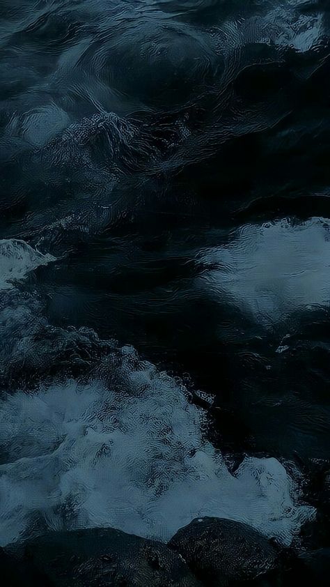 Dark Grey Blue Wallpaper, Deep Ocean Aesthetic Dark, Background Black And Blue, Dark Blue Ocean, Jewellery Photo, Phone Wallpapers Vintage, Dark Beach, Dark Mermaid, Dark Landscape