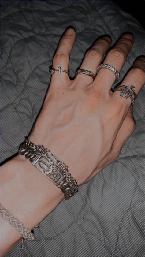 Veiny Hands With Rings, Masculine Hands, Hand With Ring, Hands With Rings, Veiny Hands, Hand Veins, Hot Hands, Cute Couple Outfits, Hand Pictures