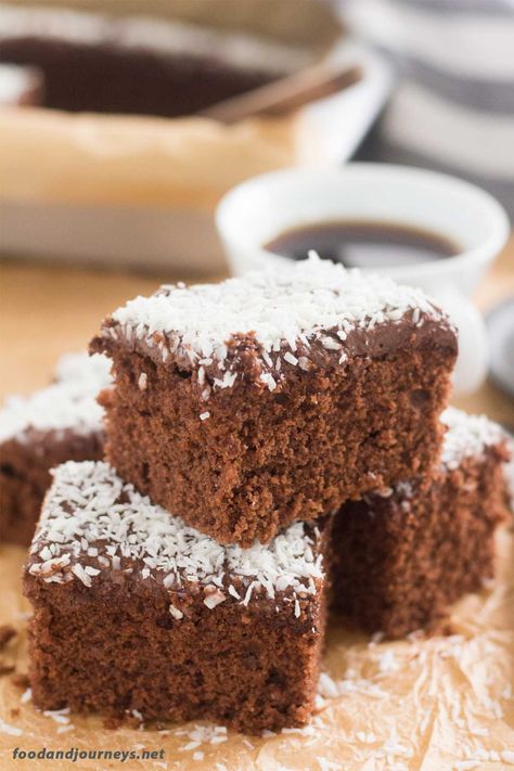 This classic Swedish treat is so easy to make! Moist chocolate cake with chocolate-coffee icing, topped with coconut flakes and cut into squares. Great for snack, breakfast or dessert! Swedish | Recipe | Scandinavian Recipe | Chocolate Cake Recipe | Coffee Cake Recipe | kärlekmums. #chocolatecakerecipe #swedishrecipe #authenticswedish #swedishcuisine Coffee Squares, Midwest Recipes, Swedish Treats, Chocolate Coconut Cake, Swedish Chocolate, Swedish Cuisine, Sweet Kitchen, Coffee Cake Recipe, Scandinavian Food