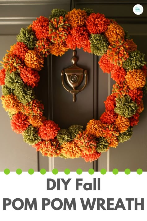 Learn how to make a fall pom pom wreath. A full tutorial for making pom poms and using the pompoms to make this fall craft wreath. Fun fall craft for tweens, teens and adults to make. Thanksgiving Wreaths Diy, Making Pom Poms, Pom Squad, Craft Wreath, Pom Wreath, Fall Decor Wreaths, Fun Fall Crafts, Pom Pom Wreath, Felt Wreath