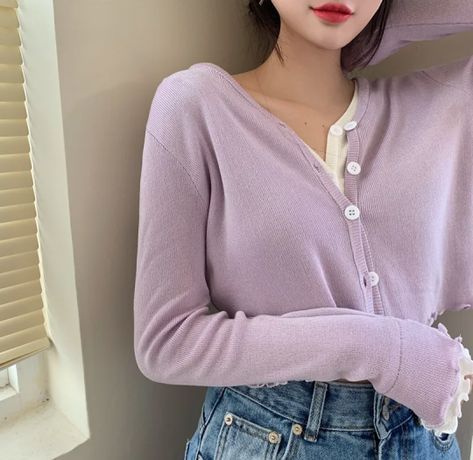 Lilac Cardigan Outfit, Formal Streetwear, Lavender Outfit, Lavender Cardigan, Lilac Cardigan, Lilac White, Cardigan Outfit, Outfit Korean, Cardigan Outfits