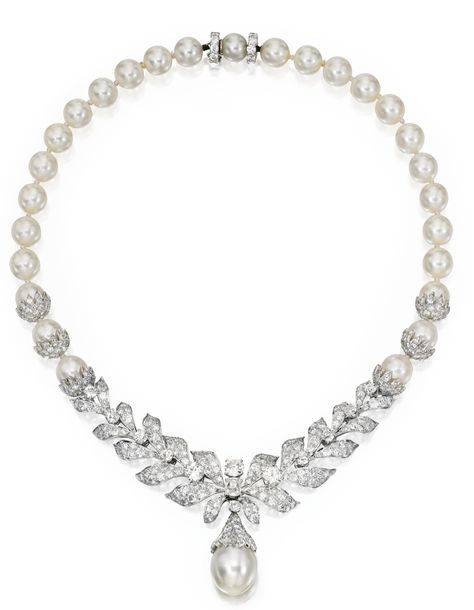 necklace ||| sotheby's n08881lot6f4b4en Jewellery Expensive, Jewelry Vault, New York September, The Bling Ring, Diamond Ice, Pearl And Diamond Necklace, International Jewelry, Jewel Necklace, Sparkly Things