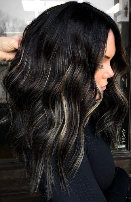 Peekaboo Hair Colors, Long Hair Highlights, Balayage Blond, Black Hair Balayage, Dark Brunette Hair, Peekaboo Hair, Black Hair With Highlights, Dark Hair With Highlights, Hair Color Highlights