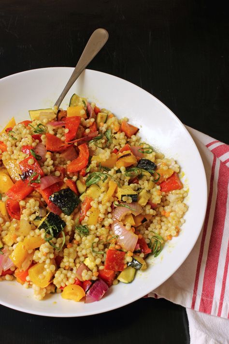 Grilled Vegetable Couscous Salad | Good Cheap Eats Couscous Vegetables, Vegetable Couscous Salad, Vegetable Couscous, Vegetables Salad, Budget Recipes, Quick Dinners, Couscous Salad, Grill Recipes, Grilled Veggies