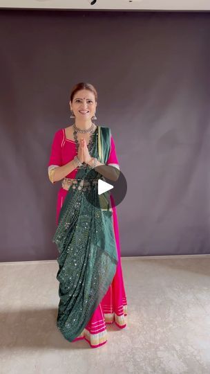 Silk Lehenga Dupatta Draping Style, Dupatta Draping Styles, Dupatta Draping, Boutique Cafe, Silk Kurti Designs, How To Be Graceful, Silk Kurti, Ahmedabad, Kurti Designs