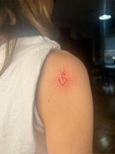 Red Ink Collarbone Tattoos For Women, Sacred Burning Heart Tattoo, Minimalist Sacred Heart Tattoo, Fine Line Swirl Tattoo, Red Handprint Tattoo, I Wish You Roses Tattoo, $50 Tattoos Ideas, Feminine Tattoos Fine Line, Spiral Word Tattoo