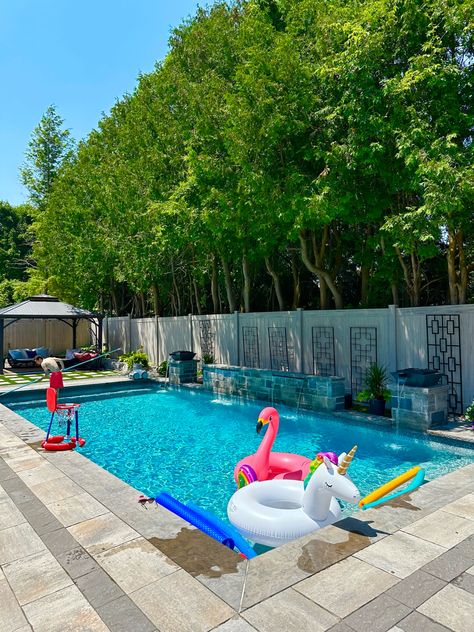 boujee pool with cute floaties flamingo and unicorn floaties. cute summer pictures Cute Summer Pictures, Unicorn Floaties, Summer Pool, Aesthetic Summer, Summer Pictures, Flamingo, Pool