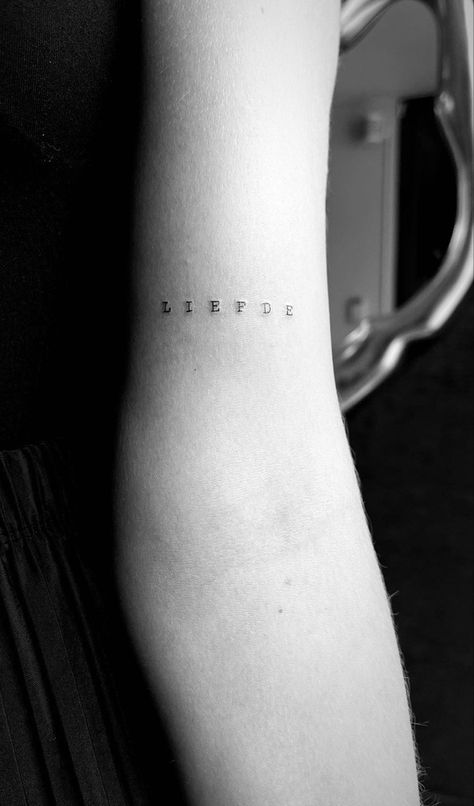 Dutch Words Tattoo, Veer Tattoo, Dutch Tattoo Ideas, Dutch Tattoo, Tattoo Pics, Dutch Words, Future Days, Mini Tattoo, Dutch Quotes