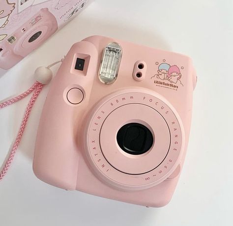 Pink Polaroid Camera, Pink Bg, Pink Camera, Instax Camera, Whatsapp Wallpaper Cute, Cute Camera, Soft Pink Theme, Baby Pink Aesthetic, Polaroid Camera