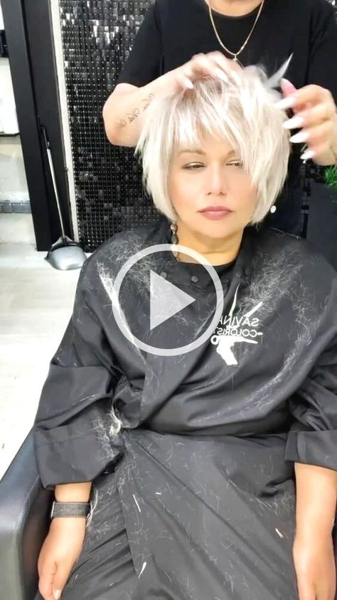 ** curly hair routine, long curly hair, .. Blond Haircut, Outfit Looks, Short Blonde Haircuts, Messy Short Hair, Growing Out Short Hair Styles, Blonde Pixie Haircut, Latest Short Hairstyles, Trendy Short Haircuts, Edgy Short Hair