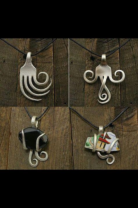 Upcycling fork Jewelry. I don't think I could make these myself, but they ARE really neat. I have a bracelet made from a fork. Recycle Sculpture, Recycled Silverware, Fork Art, Cutlery Art, Fork Jewelry, Silverware Crafts, Silverware Art, Silverware Jewelry, Spoon Jewelry