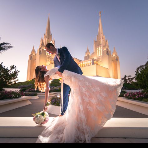 Mormon Temple Wedding, Lds Wedding Ideas, Lds Temple Wedding Pictures, Lds Wedding Photos, Lds Wedding Reception, Lds Wedding Dresses, San Diego Temple Wedding, Lds Marriage, Temples Lds