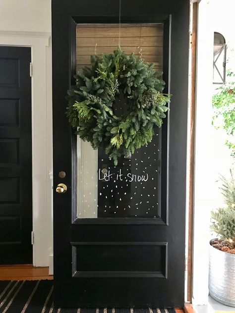 I love using a Sharpie paint pen to write on my glass front door! Let it snow! Scandinavian Door, Door Remodel, Cinnamon Ornaments, Window Candles, Door Inspiration, Christmas Greenery, Glass Front Door, House Smell, Christmas Wonderland