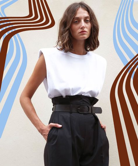 This Tank Top With Shoulder Pads Is Haunting Me #refinery29 https://www.refinery29.com/en-us/2019/12/8981932/frankie-shop-padded-shoulder-muscle-shirt-trend-instagram Paper Waist Pants, Smart Casual Style, Tank Top Outfits, Asos Tops, Muscle T Shirts, Looks Street Style, Muscle Tee, Brown Paper, Muscle Tank