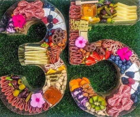 Oct 6, 2020 - Orange County's preimer Graze Box & Charcuterie Charcuterie Numbers, Birthday Charcuterie, Charcuterie Gift Box, Charcuterie Board Diy, Charcuterie Gifts, Graze Box, Charcuterie Inspiration, Charcuterie Platter, Party Food Platters