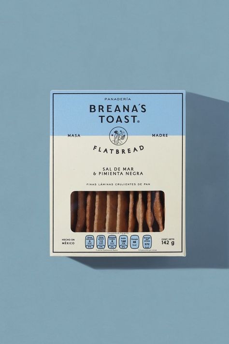 Breana´s Toast — bakery on Behance — Breana´s Toast is a bread based brand with a family bond in the backend. The project looks for those who seek products made slowly, respecting both the process and the full potential of a raw ingredient. Biscuit Packaging, Biscuits Packaging, Cookies Branding, Bread Packaging, Bakery Branding, Food Branding, Bakery Packaging, Vintage Packaging, Cookie Packaging