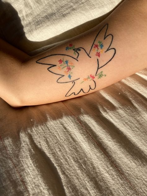 Peace Dove Tattoos, Picasso Dove Of Peace, Picasso Dove, Peace Tattoos, Dove Tattoos, Dove Tattoo, Dove Of Peace, Line Art Tattoos, Time Tattoos