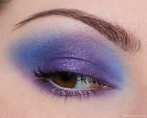 Pink Blue And Purple Makeup Looks, Light Blue And Purple Makeup, Blue Purple Eye Makeup, Purple And Blue Eyeshadow Looks, Blue And Purple Makeup Looks, Blue And Purple Eyeshadow Looks, Different Makeup Aesthetics, Purple Blue Makeup, Purple And Blue Makeup