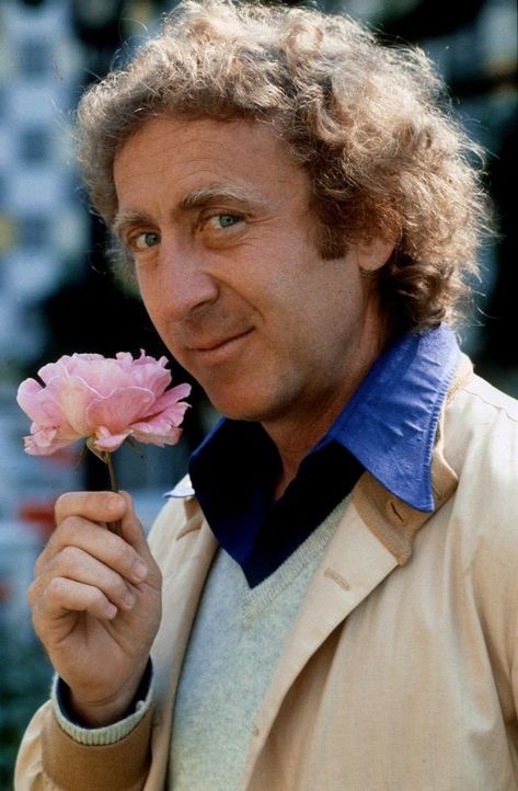 20 Vintage Color Photos of Gene Wilder in the 1970s and 1980s Celebrity Daughters, Gene Wilder, Gilda Radner, Anne Bancroft, Young Frankenstein, Actor Studio, Kirk Douglas, Gone But Not Forgotten, Harrison Ford