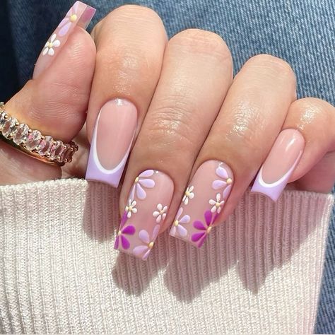 Boo Nails, Citrus Nails, September Nail Ideas, Nail Art Inspo, Trendy Nail Design, Pink Acrylic, Pink Acrylic Nails, Floral Nails, Fall Nail Designs