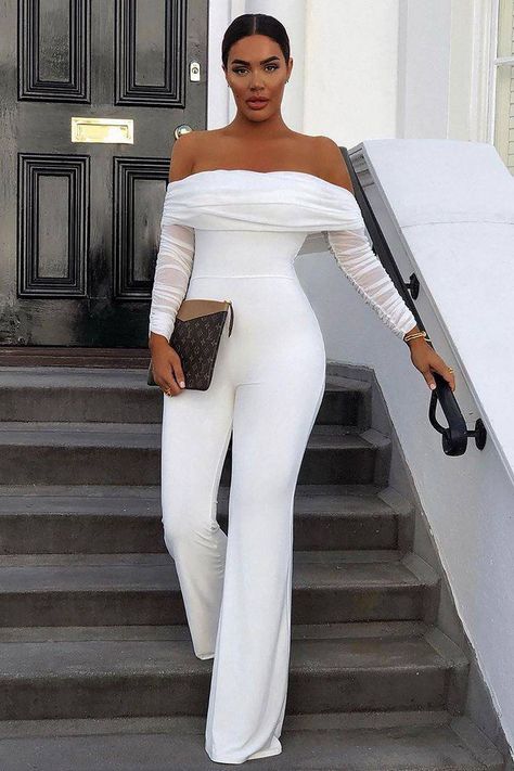 White Long Sleeve Jumpsuit, Prom Jumpsuit, White Outfits For Women, White Party Outfit, Fall Fashion Skirts, Gaun Fashion, Chique Outfits, Wedding Jumpsuit, All White Outfit