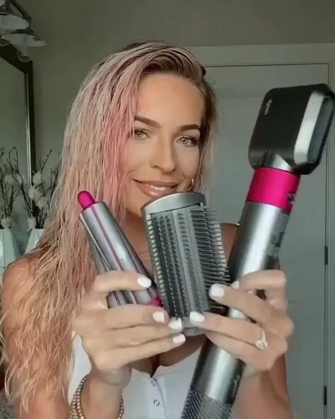 Dyson Straightener, Dyson Hair Straightener, Airwrap Dyson, Best Hair Tools, Hair Straightening Tools, Best Straightener, Heat Brush, Heated Hair Brush, Brushing Hair