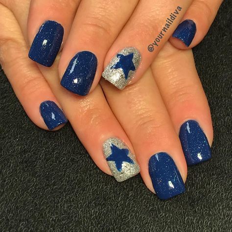 Dallas Cowboy nails Cowboys Nails, Dallas Cowboy Nails Acrylics, Cowboys Nails Design, Dallas Cowboys Manicure, Dallas Cowboys Nail Designs, Dallas Cowboys Nails, Football Nail Art, Cowboy Nails, Football Nails