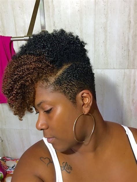 tapered cut on natural hair - - Image Search Results Tapered Haircut Natural Hair, Natural Mohawk, Natural Tapered Cut, Natural Hair Mohawk, Tapered Natural Hair Cut, Natural Hair Haircuts, Natural Hair Twa, Hair Shrinkage, Short Natural Haircuts