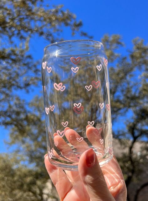 Mini Hearts Cup, Hearts Glass, Iced Coffee Glass, Boho Glass, Beer Can Glass, Trending Glass, Minimalist, Birthday Gift - Etsy Cute Water Glasses, Beer Cups Design, Cricut Glass Mug Ideas, Cute Coffee Glasses, Cute Glass Tumbler Design, Beer Glass Cups Design, Iced Coffee Glass Design, Cute Ice Coffee Cups, Painted Glass Tumblers