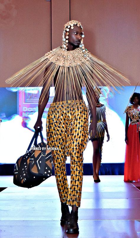 Danielle N’guessan - Festival Abidjan Pagne Côte d'Ivoire 🇨🇮 Kenyan Clothes, Creative Outfits, Beautiful Dresses Short, Hair Shows, Afro Punk, Ivory Coast, Character Design Inspiration, Cute Fashion, Beautiful Dresses