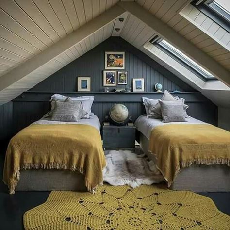 Attic Bedroom Designs, Casa Country, Attic Design, Attic Bedrooms, Attic Renovation, Attic Spaces, Attic Remodel, Loft Room, Upstairs Bedroom