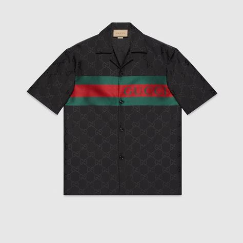 Double G bandana print cotton shirt in white and dark blue | GUCCI® US Gucci Shirts Men, Gucci Shirts, Gucci Shirt, Striped Shirt Women, Jacquard Shirt, Gucci Outfits, Velvet Shirt, Cotton Poplin Shirt, Bowling Shirts