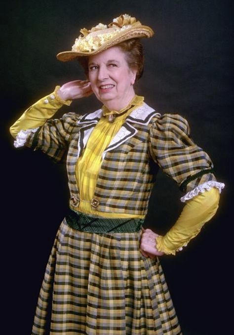 Mary Wickes, Music Man, Hello Dolly, Wicks, Victorian Dress, Actresses, Music, Pins, Quick Saves