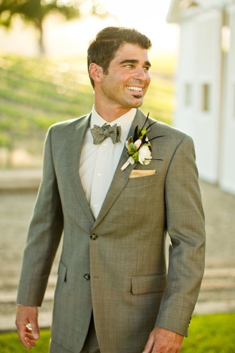 Too cool.  Casual, but comfortable.  Gray would be nice with purple and he could use again.  Very in style. Rustic Wedding Attire, Rustic Wedding Suit, Vintage Groom, Vintage Attire, Mens Wedding Attire, Groom Wedding Attire, Light Grey Suits, Vintage Wedding Theme, Handsome Groom