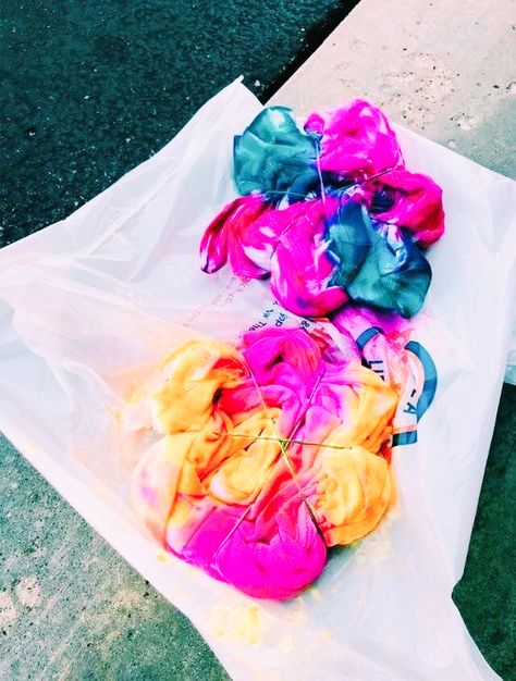 Yellow Bike, Free Time Activities, Vsco Summer, Summer Ties, Diy Aesthetic, How To Tie Dye, Tie Dye Diy, Summer Goals, Summer Plans