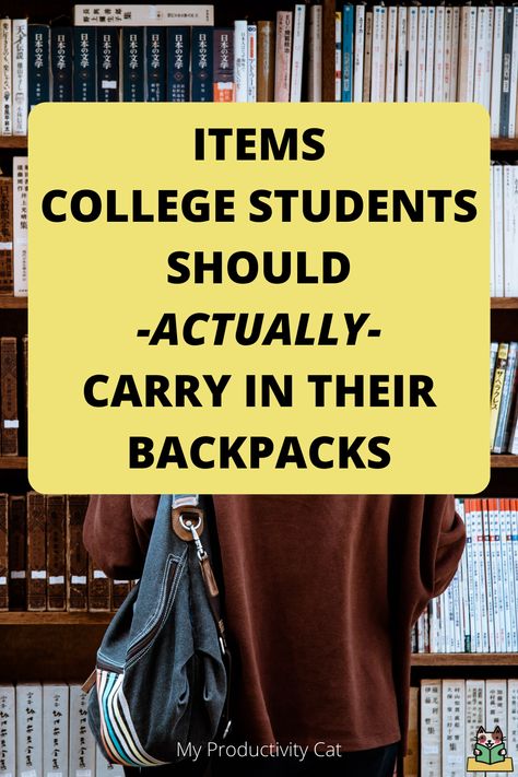 14 Backpack essentials that students should carry for a typical day of college. Here I share what college backpack essentials students should really carry. #backpack #college #must-have #collegetips Bookbag For College, College Backpack Essentials List, University Backpack Essentials, College Commuter Essentials, Whats In My Bag Uni Student, Student Bag University, Graduate School Essentials, College Backpack Aesthetic, Bag For College Student