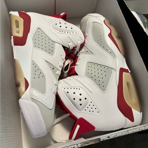 Brand new | Size 10 Air Jordan 6 Retro Air Jordan Retro 6, Jordan Retro 6, Retro 6, Air Jordan 6 Retro, Nike Air Jordan 6, Jordan 9 Retro, Jordan 6 Retro, Uniqlo Bags, Vintage Chanel Handbags