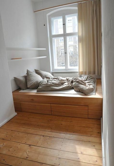 Small Curtains, Dekorasi Kamar Tidur, Small Space Storage, Small Room Design, Trendy Bedroom, Tiny Bedroom, Window Seat, Minimalist Bedroom, Bedroom Storage