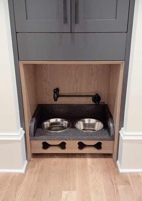 Dog Dish Cabinet, Dog Feeding Station Small Space, Built In Dog Water Station, Dog Bowl Built In Cabinet, Dog Bowls Under Sink, Dog Food Bowls In Kitchen, Dog Dishes In Kitchen, Kitchen Dog Bowls Built Ins, Dog Bowl In Cabinet